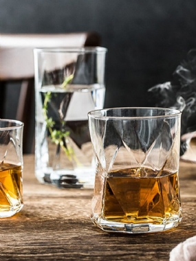 Geometrický Farebný Sklenený Pohár Žiaruvzdorný Čajový Džús Drink Whisky Na Víno Pre Domácu Kuchyňu