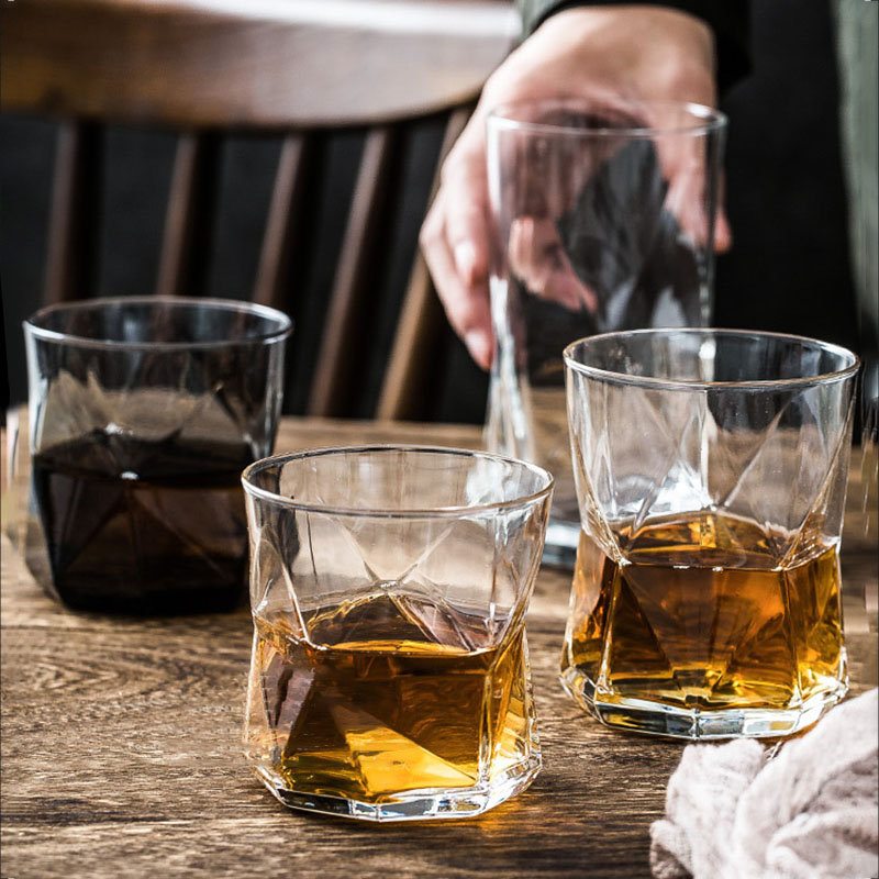 Geometrický Farebný Sklenený Pohár Žiaruvzdorný Čajový Džús Drink Whisky Na Víno Pre Domácu Kuchyňu