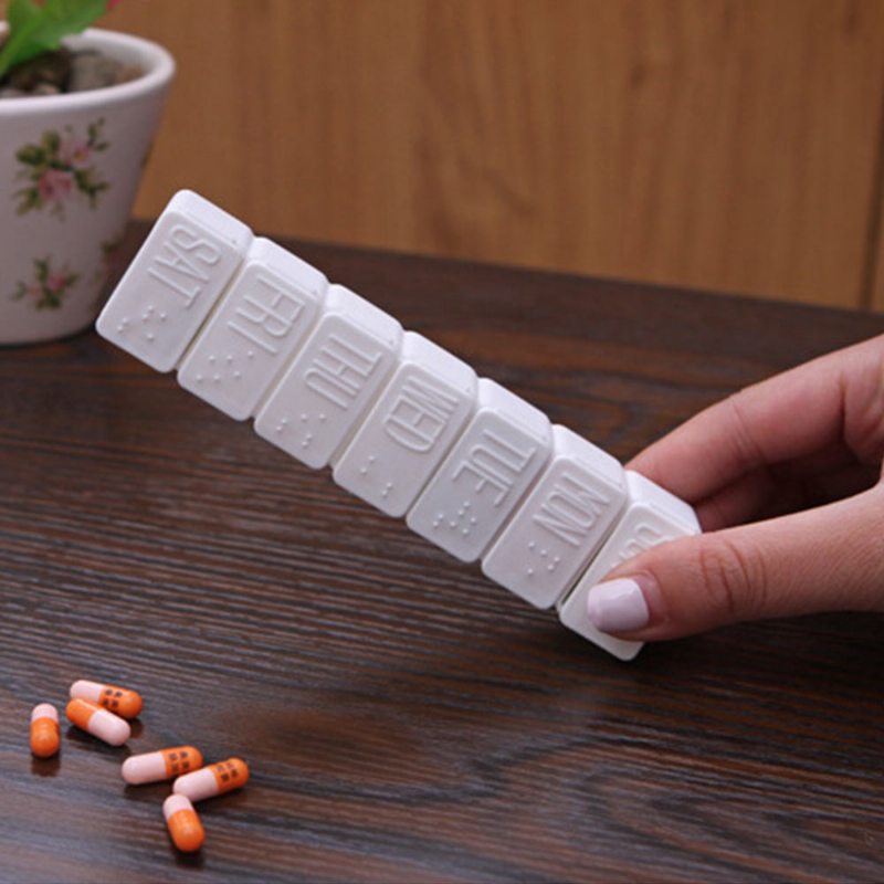 Prenosný 7-priestorový Dávkovač Flip Case Na Tabletky Týždenný Zásobník Na Lieky S Intímnym Braillovým Dizajnom