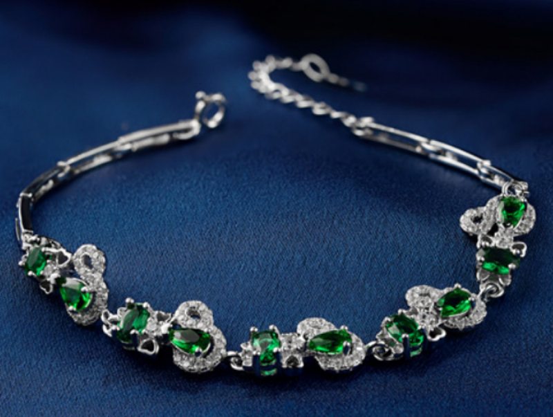 Nový S925 Strieborný Diamantový Vykladaný Zirkónový Náramok Dámska Móda Luxusné Strieborné Šperky
