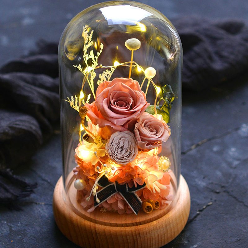 Zachovaný Darček Z Čerstvých Kvetov So Skleneným Kvetináčom A Dreveným Podstavcom Led Svetla Romantická Ruža Pre Priateľku