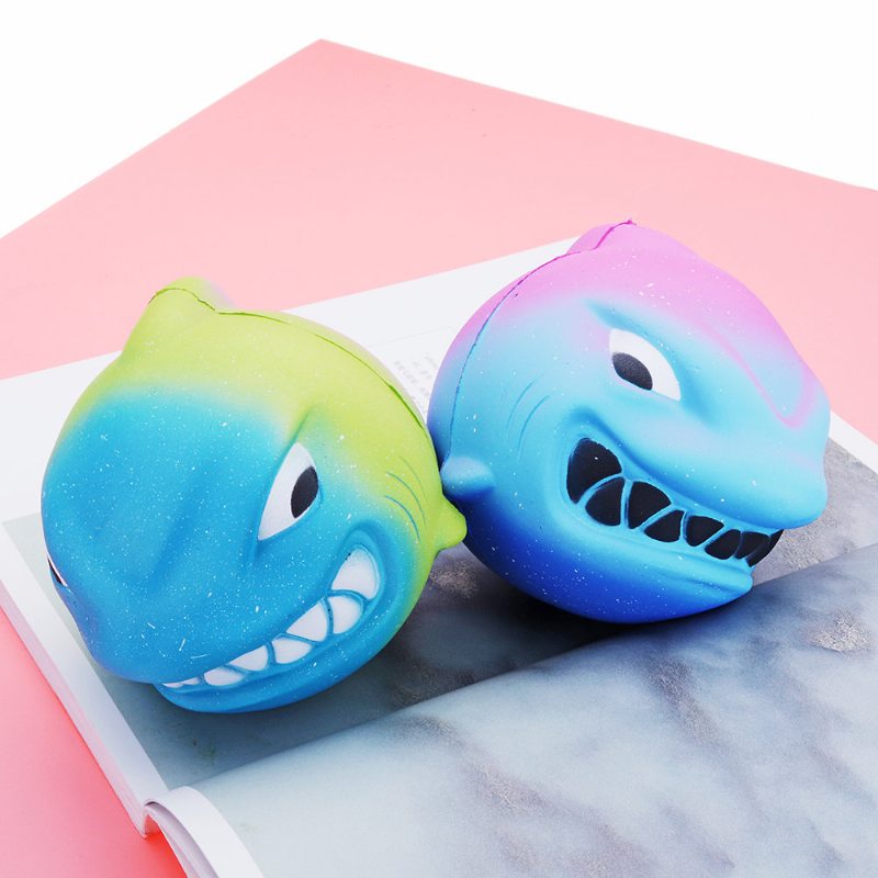 Darčeková Kolekcia Hračiek Fierce Shark Squishy Slow Rising S Balením