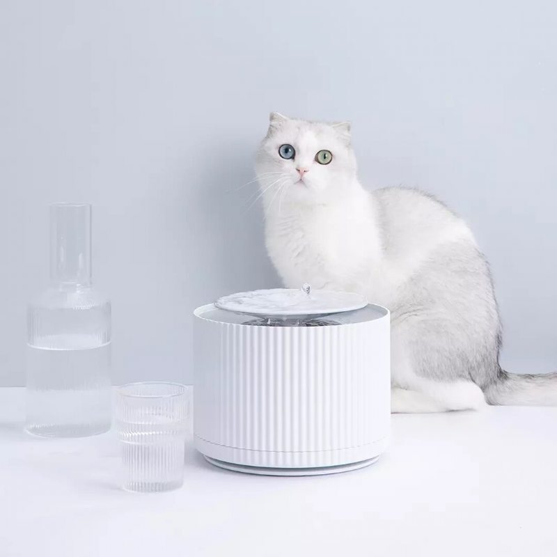 Inteligentný Dávkovač Vody Pre Domáce Zvieratá Čistička Pre Mačky 5-vrstvový Filter 360-stupňový Otvorený Podnos Na Pitie Pet