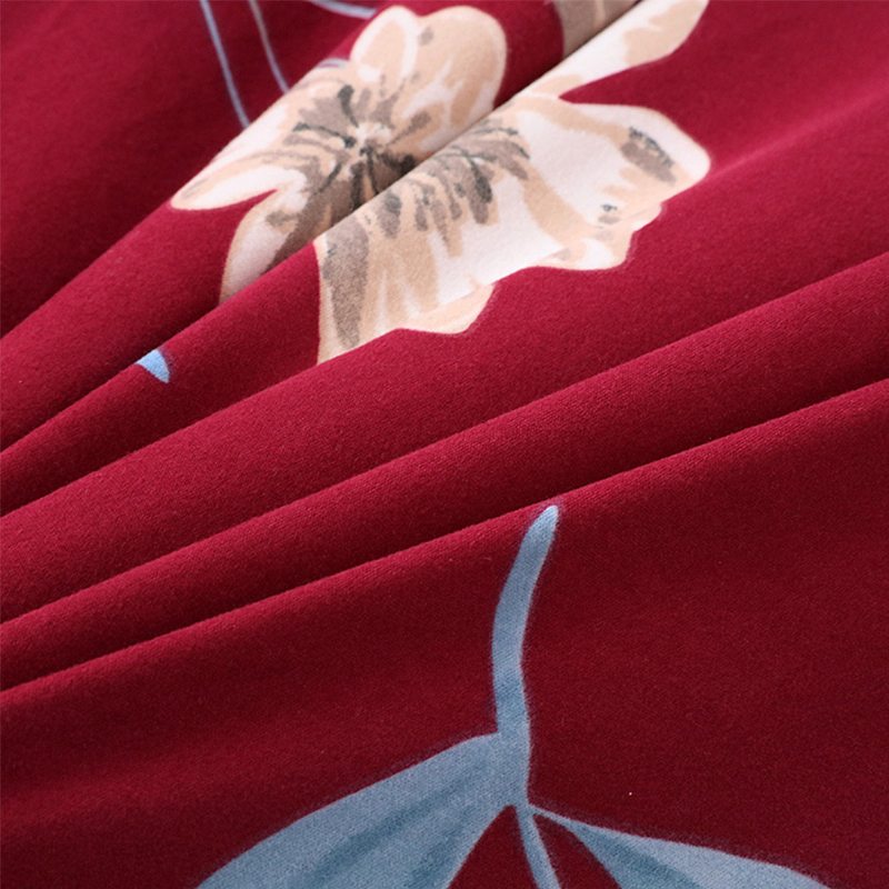 Červené Kimono 1/3-miestne Domáce Mäkké Elastické Poťahy Na Pohovku Ľahko Roztiahnuteľné Ochranné Na