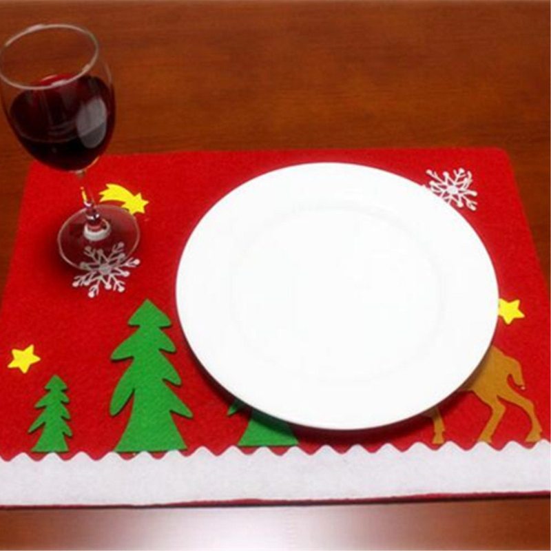 Vianočný Večierok Podložka Pod Riad Pod Misku Vidlička Na Prestieranie Na Stôl Dekorácia Na