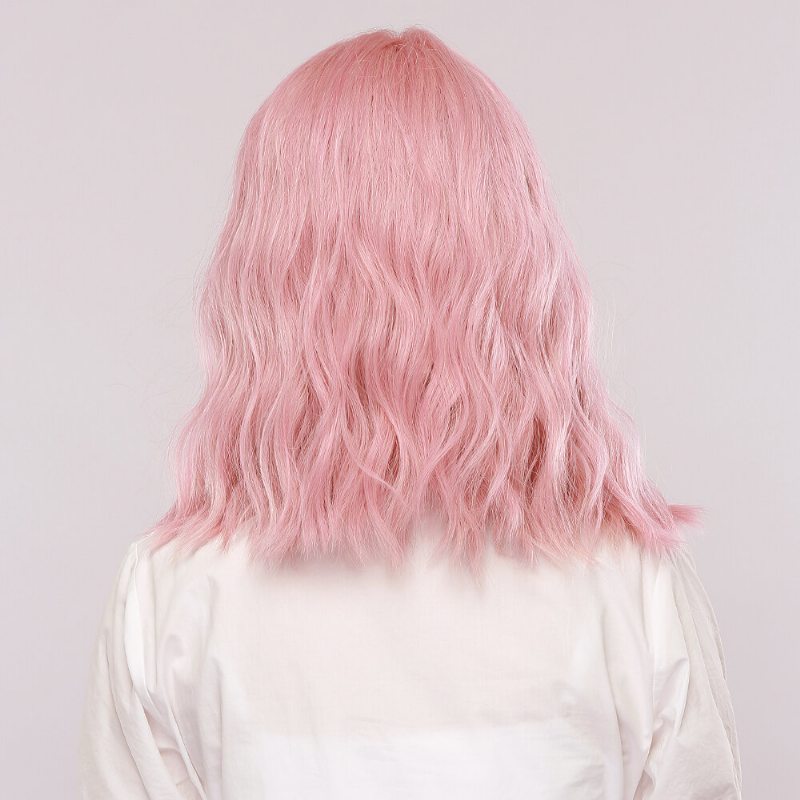 12-palcová Syntetická Parochňa Smoky Pink S Kučeravými Vlasmi S Omeletou Strednej Dĺžky