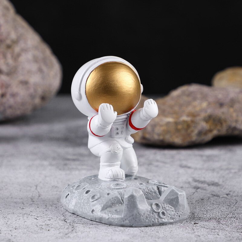 1 Ks Kreatívna Socha Astronaut Kozmický Muž Model Domáca Živica Dekorácia Na Pracovný Stôl