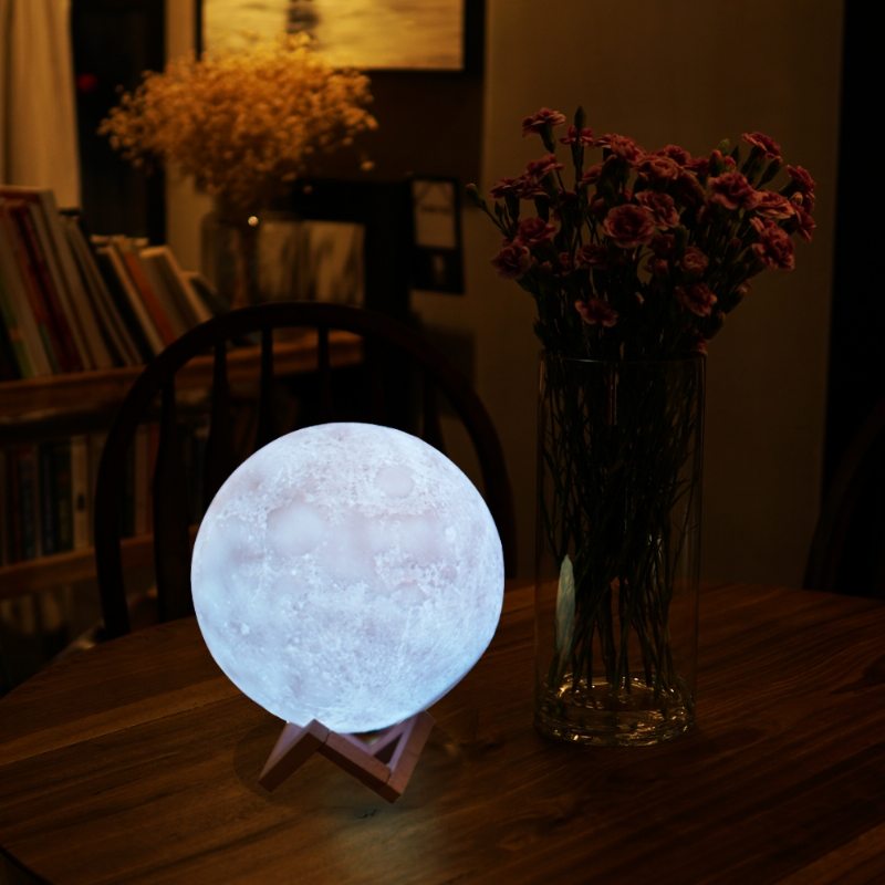 15 cm 3d Magická Dvojtónová Mesačná Lampa Usb Nabíjanie Led Nočné Svetlo Dotykový Senzor Velatínový Darček