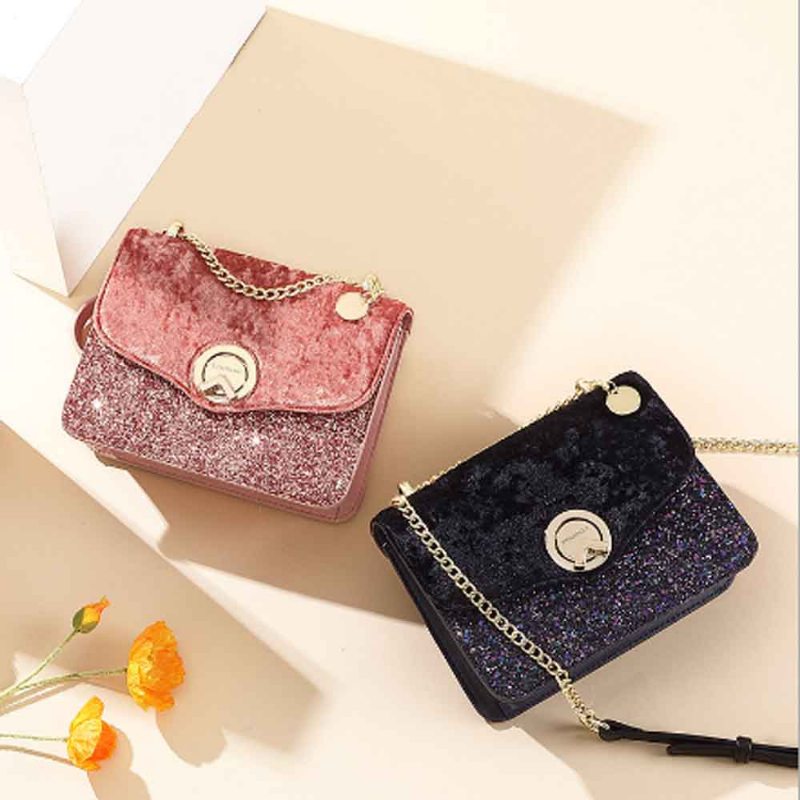 Malá Štvorcová Taška Velvet Chain Módna Všestranná Cez Rameno S Efektnou Crossbody Taškou S Okrúhlym Plátom