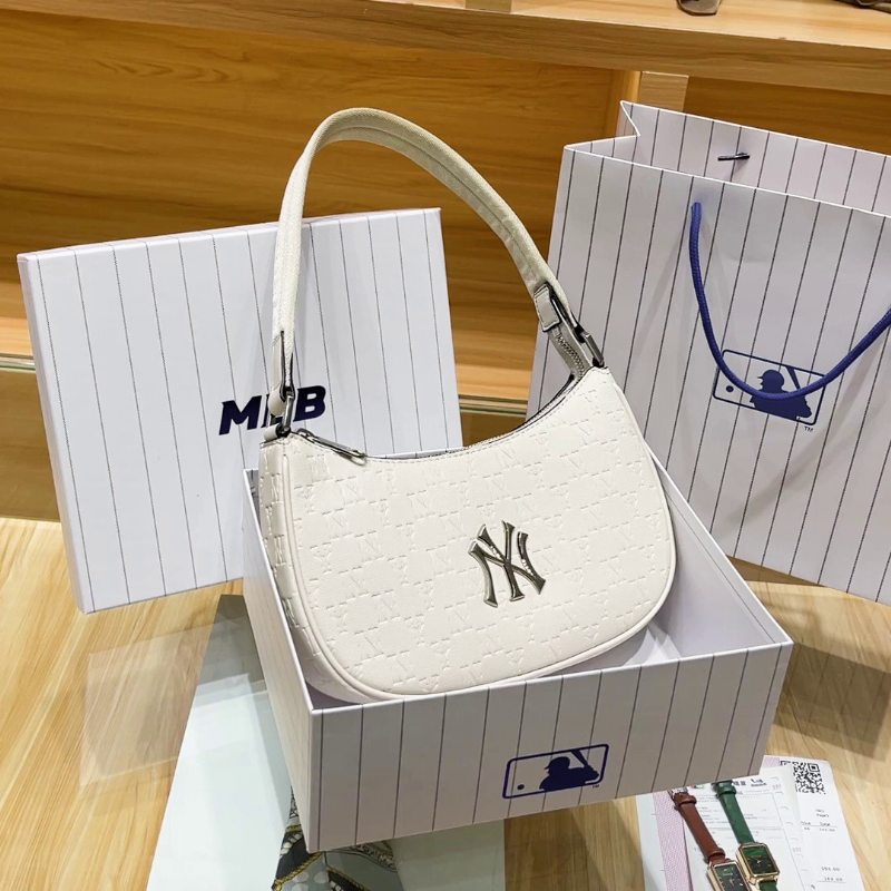 Mlb Underarm Bag Summer High-end Feeling Niche White Crescent Bag Kabelka Cez Rameno Malá Taška