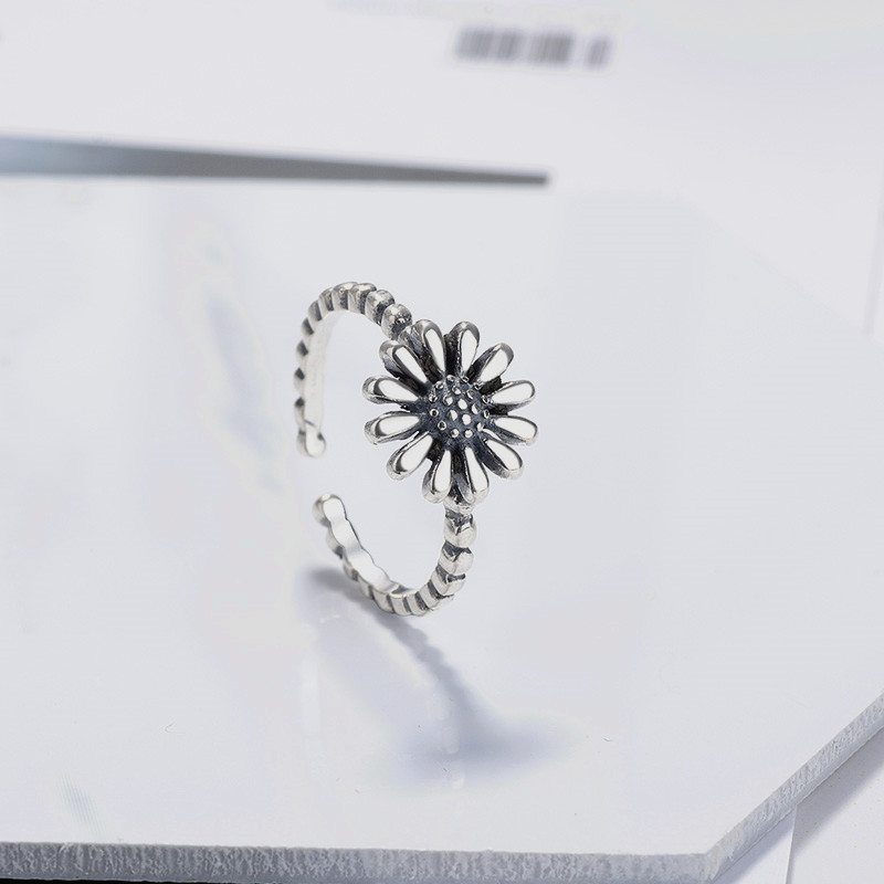 S925 Sterling Silver Vintage Daisy Thai Prsteň Jednoduchý Literárny Štýl Sun Flower Nastaviteľný