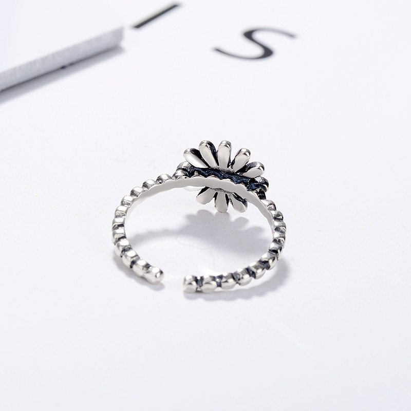 S925 Sterling Silver Vintage Daisy Thai Prsteň Jednoduchý Literárny Štýl Sun Flower Nastaviteľný