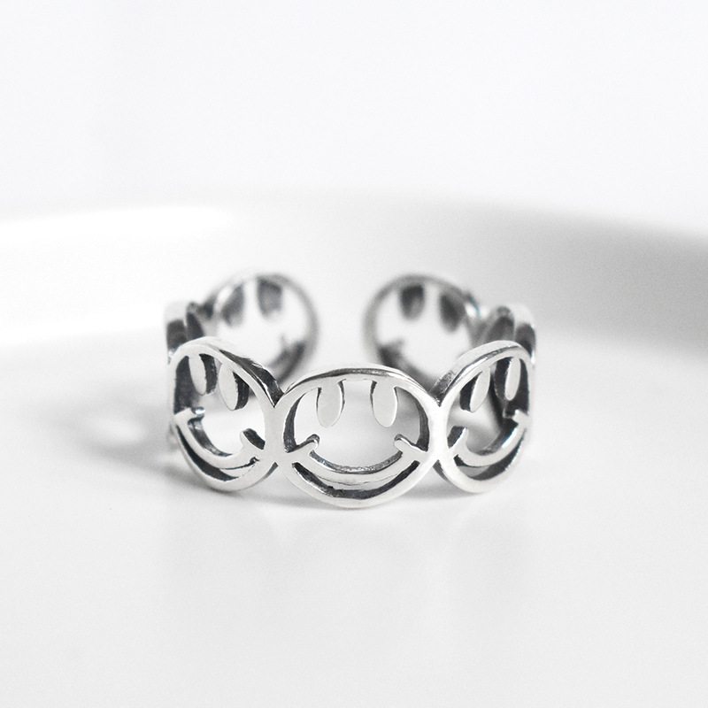 Strieborný Prsteň 925 Sterling Retro Smiley Ring Elegantný Osobnosť Temperament Dámsky Smile