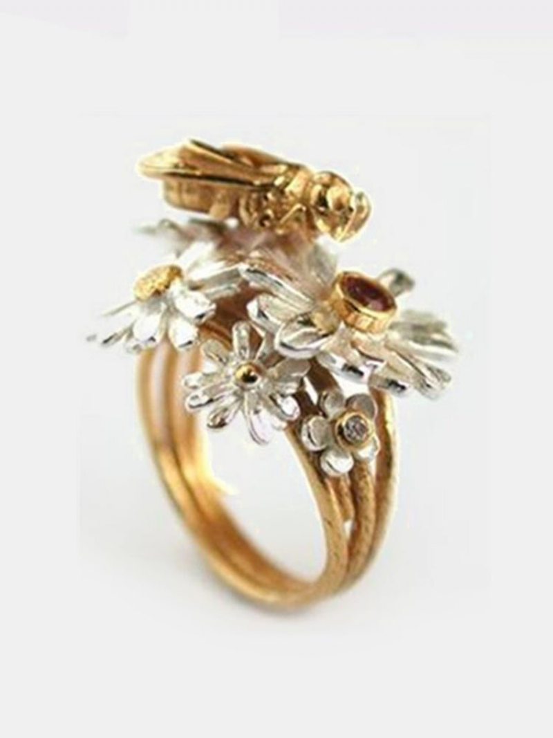 Vintage Alloy Bee Med Flower Golden Leaf Ring