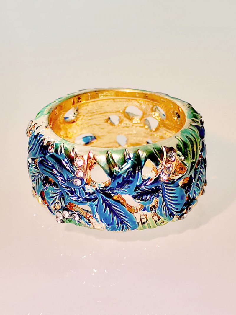 Vintage Vykladaný Diamantový Dámsky Prsteň S Dutým Maľovaným Kvetom Ako Darček Na Šperky