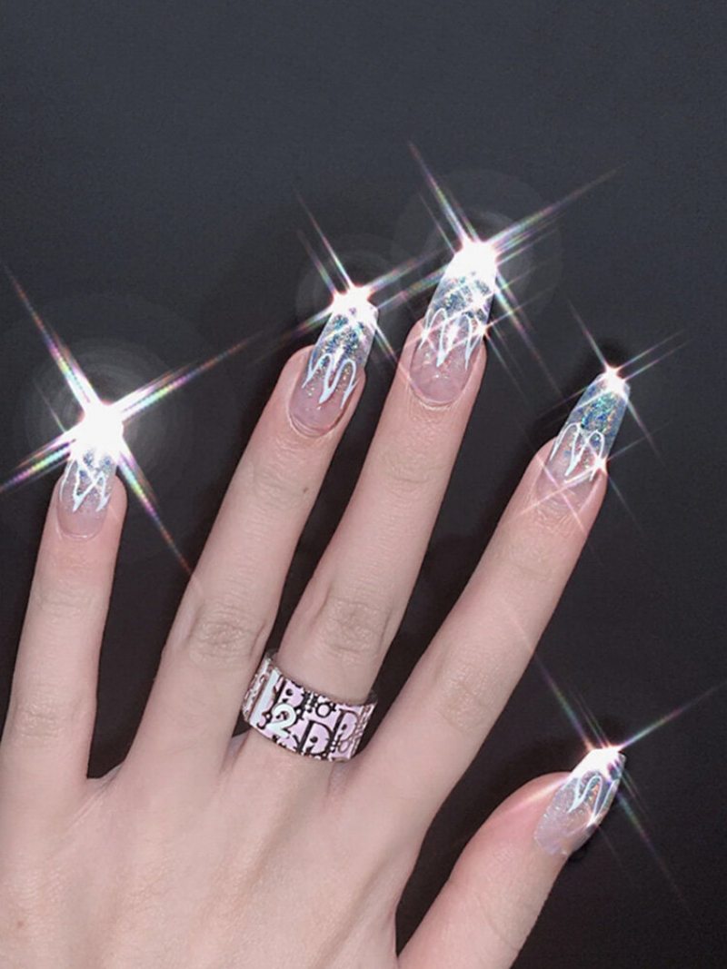 24 Ks/balenie Laser Silver Flame Fake Nails Kus Nositeľné Umelé Nechty