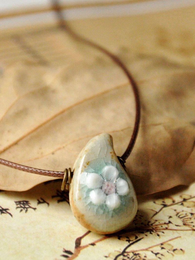 Vintage Crackle Glaze Stone Flower Náhrdelník Ručne Tkaný Retiazkový