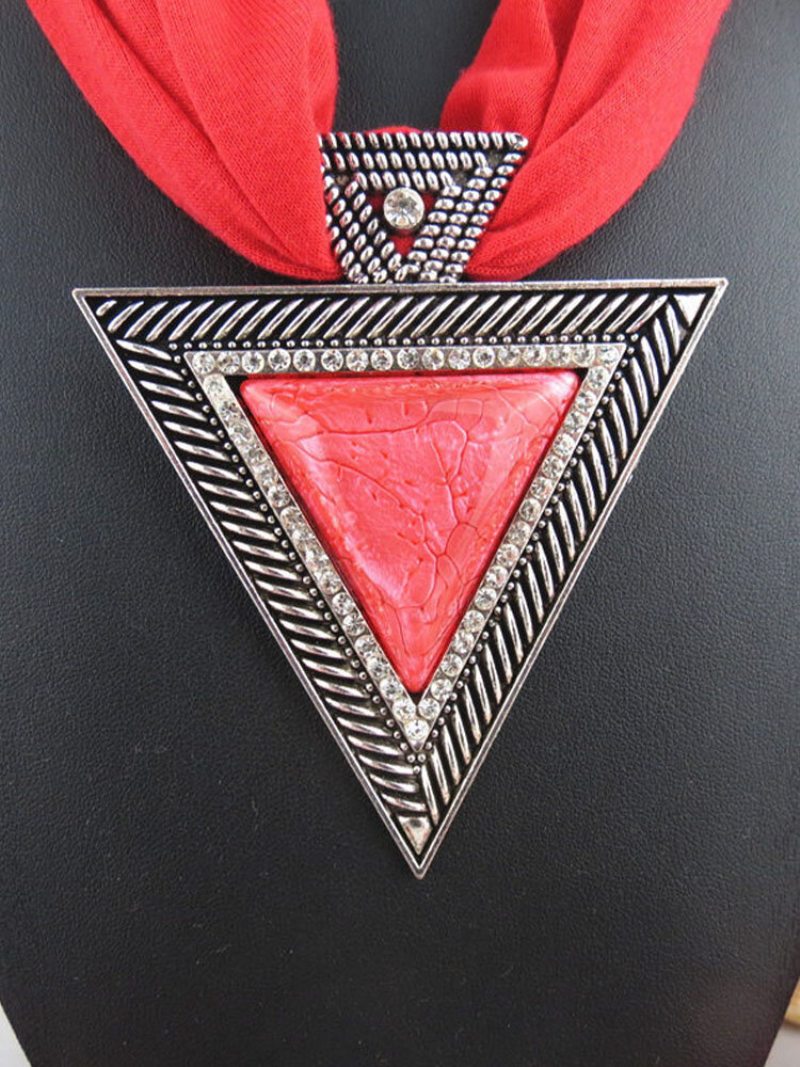 Vintage Trojuholníkový Prívesok So Strapcom Jednofarebný Náhrdelník Z Dacronu Zliatiny Živice
