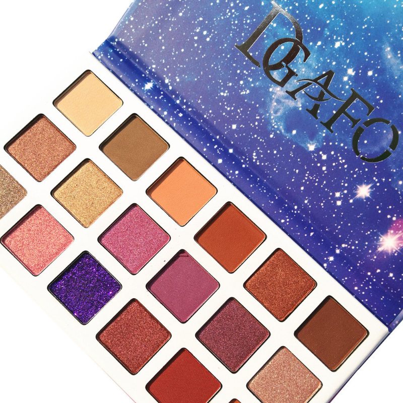 Paleta Očných Tieňov S 18 Farbami Purple Starry Sky Dlhotrvajúci Očný Tieň S Lisovaným Pigmentom