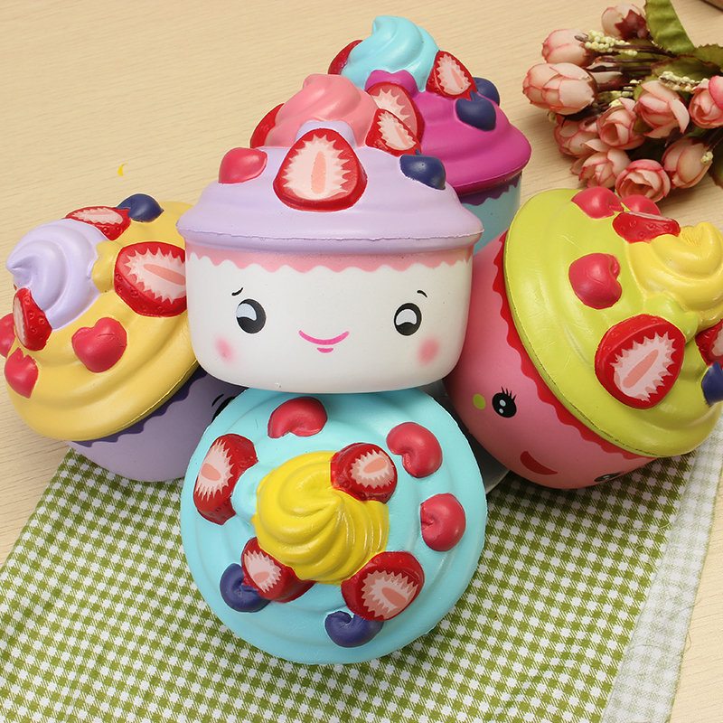 Leilei Squishy Jahoda Ovocný Zmrzlinový Pohár Cupcake Pomaly Stúpajúci Originálny Obal Kolekcia Darček