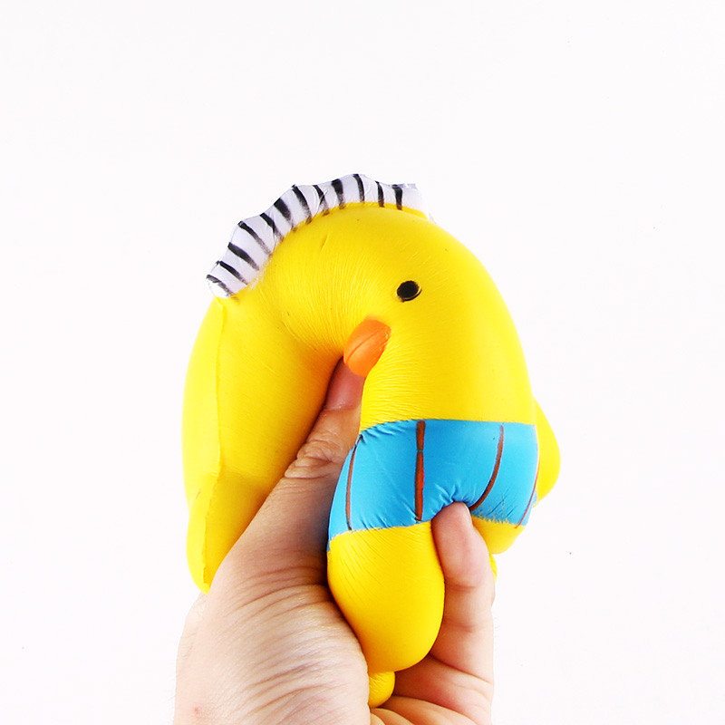 Sanqi Elan Squishy Cartoon Chicken Baby10 cm Pomaly Rastúce S Obalom Kolekcia Darčeková Hračka